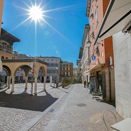 Ca'Cerere - Happy Rentals Riva del Garda Extérieur photo